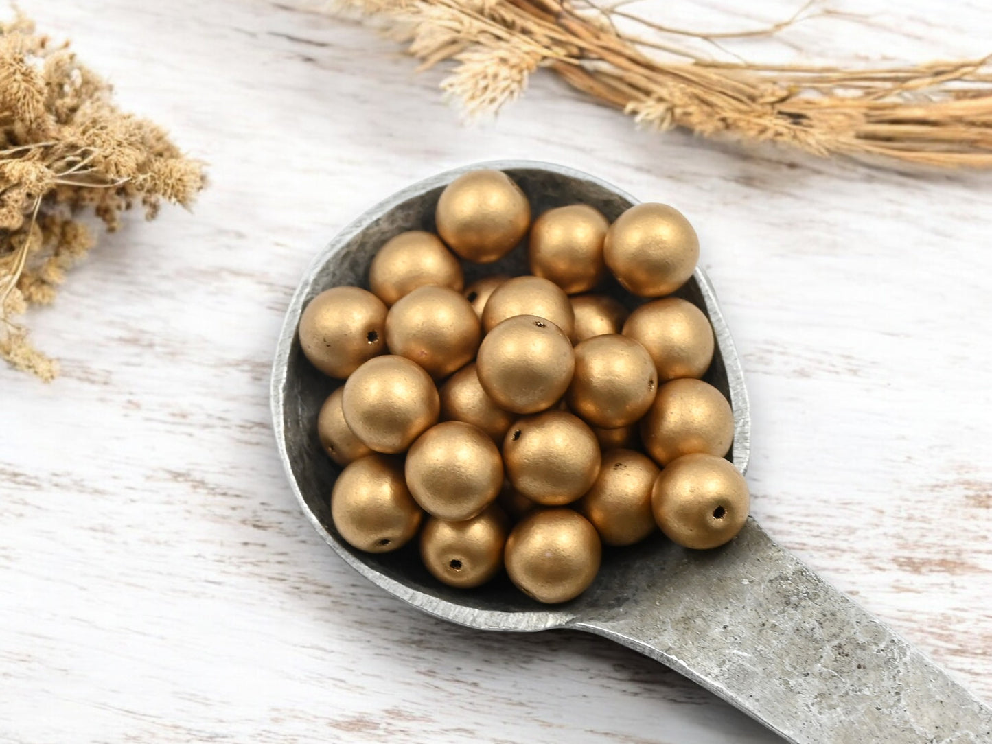 *20* 8mm Matte Gold Round Druk Beads