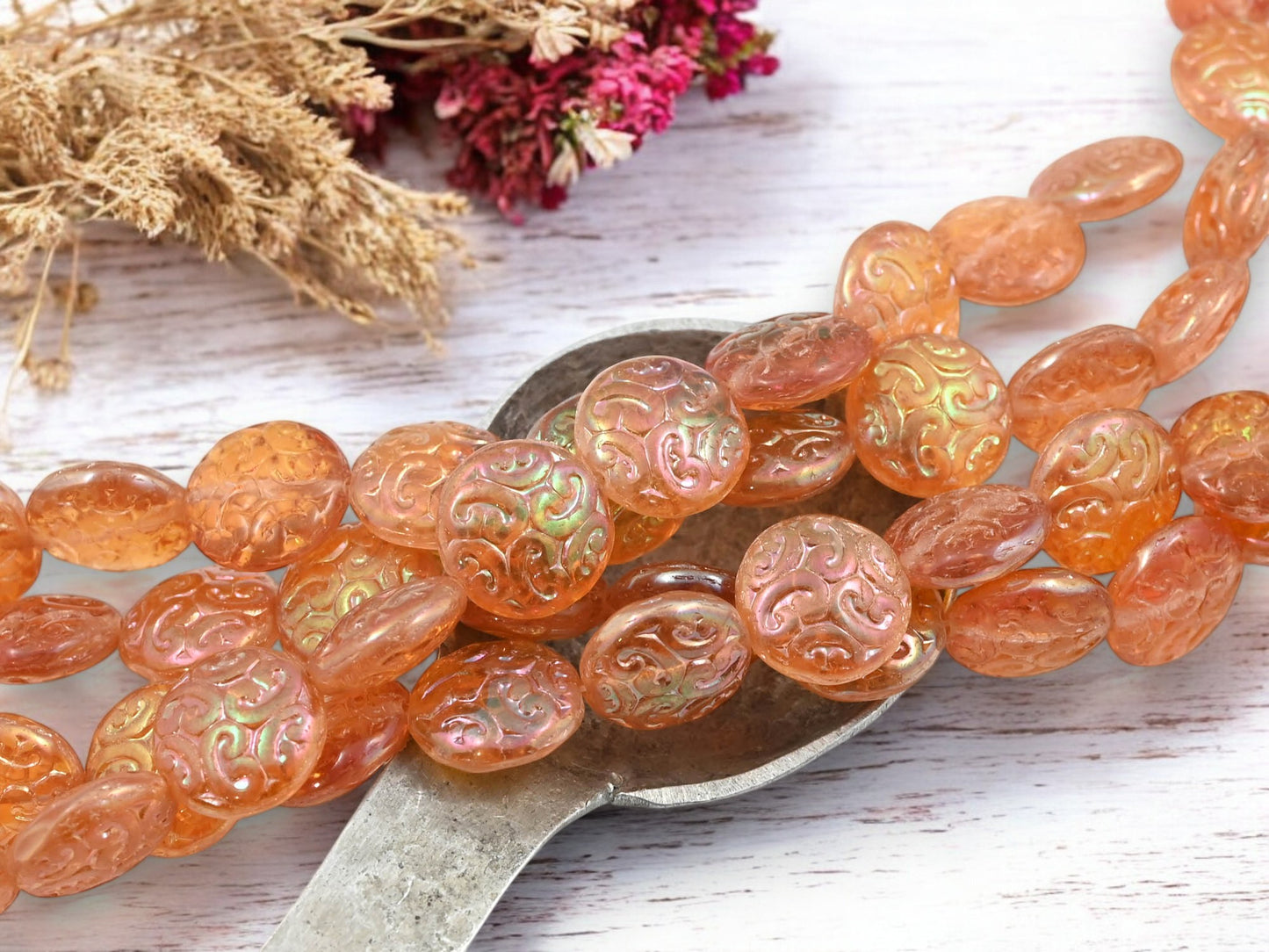 *15* 13mm Apricot Celsian Paisley Button Beads