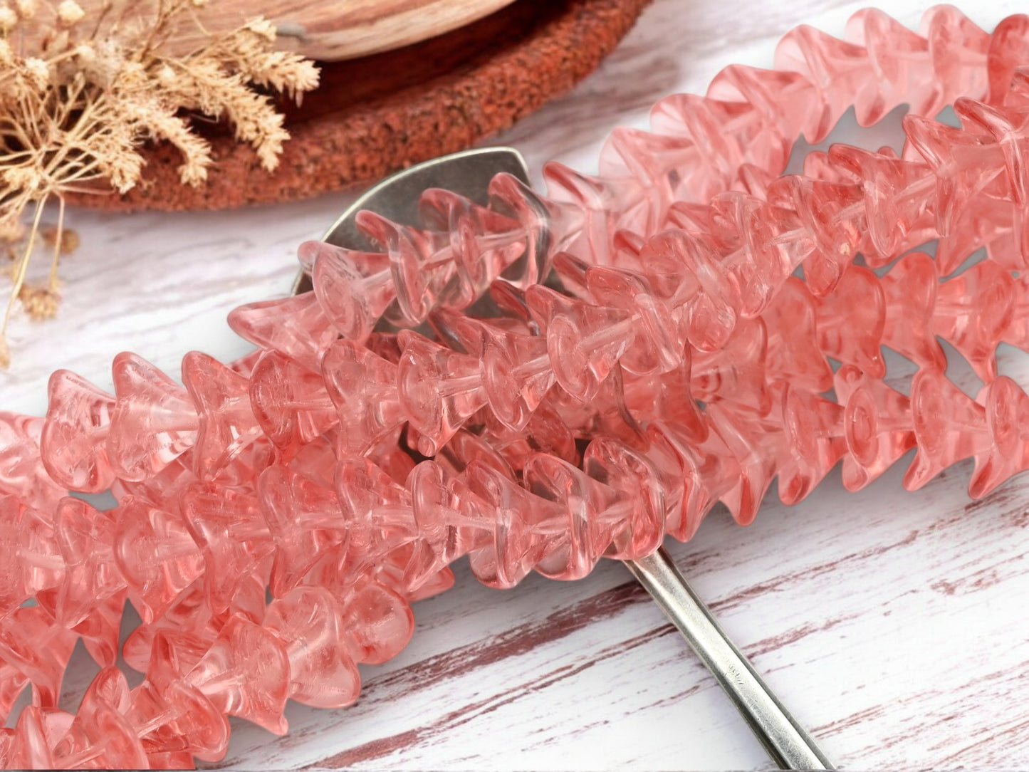 *25* 10x12mm Transparent Dusty Pink 3 Petal Bell Flower Beads