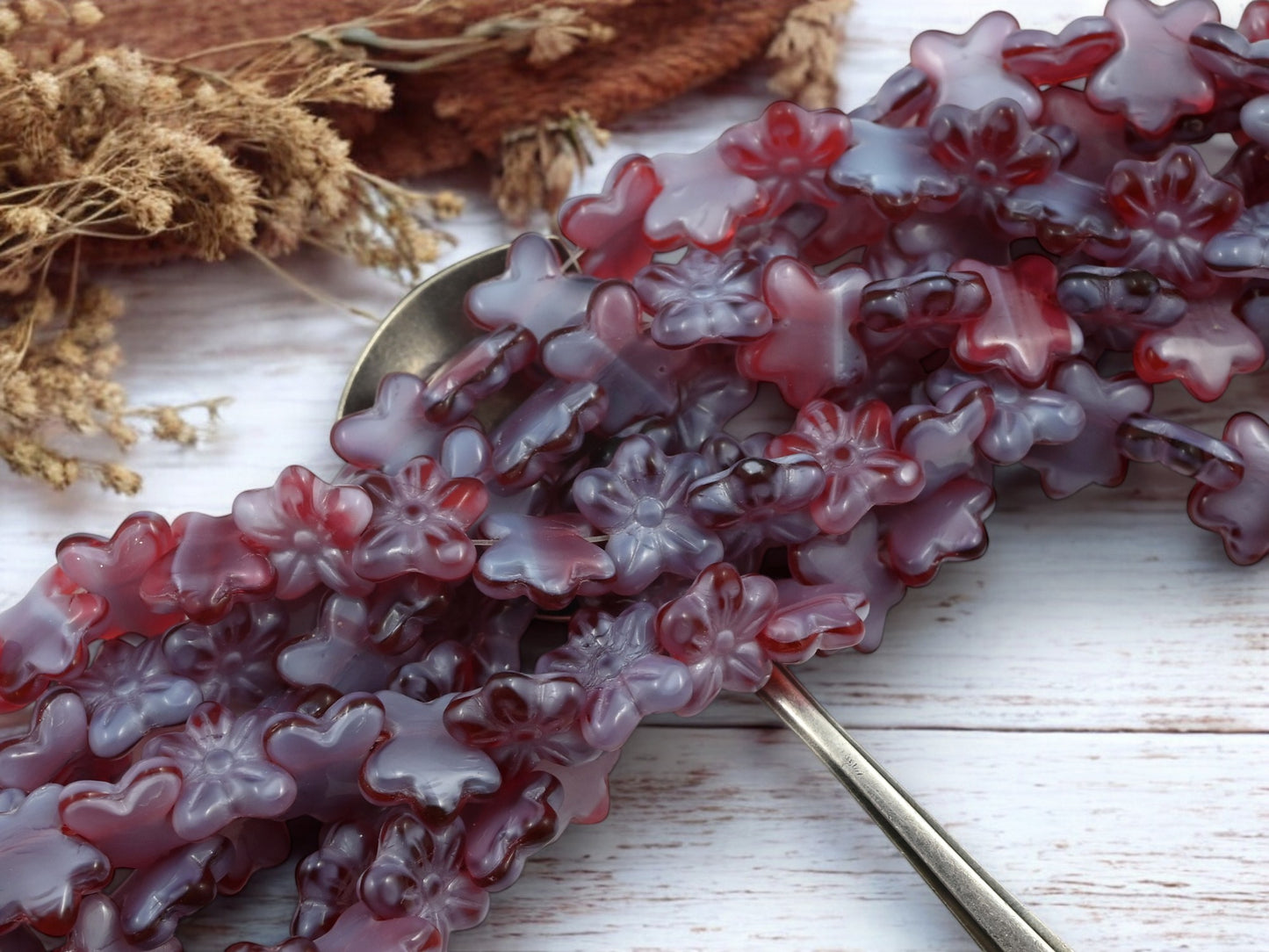 *25* 12mm Blended Periwinkle Fuchsia Flat Flower Beads