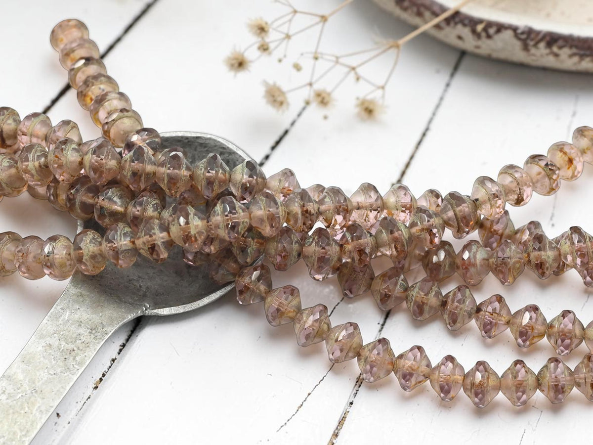 *27* 8x10mm Light Amethyst Picasso Saturn Beads