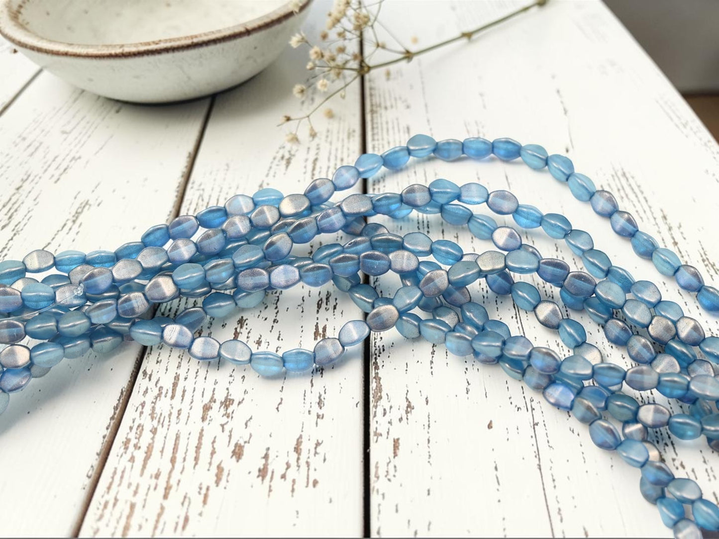*35* 5x3mm Azurite Halo Pinch Beads
