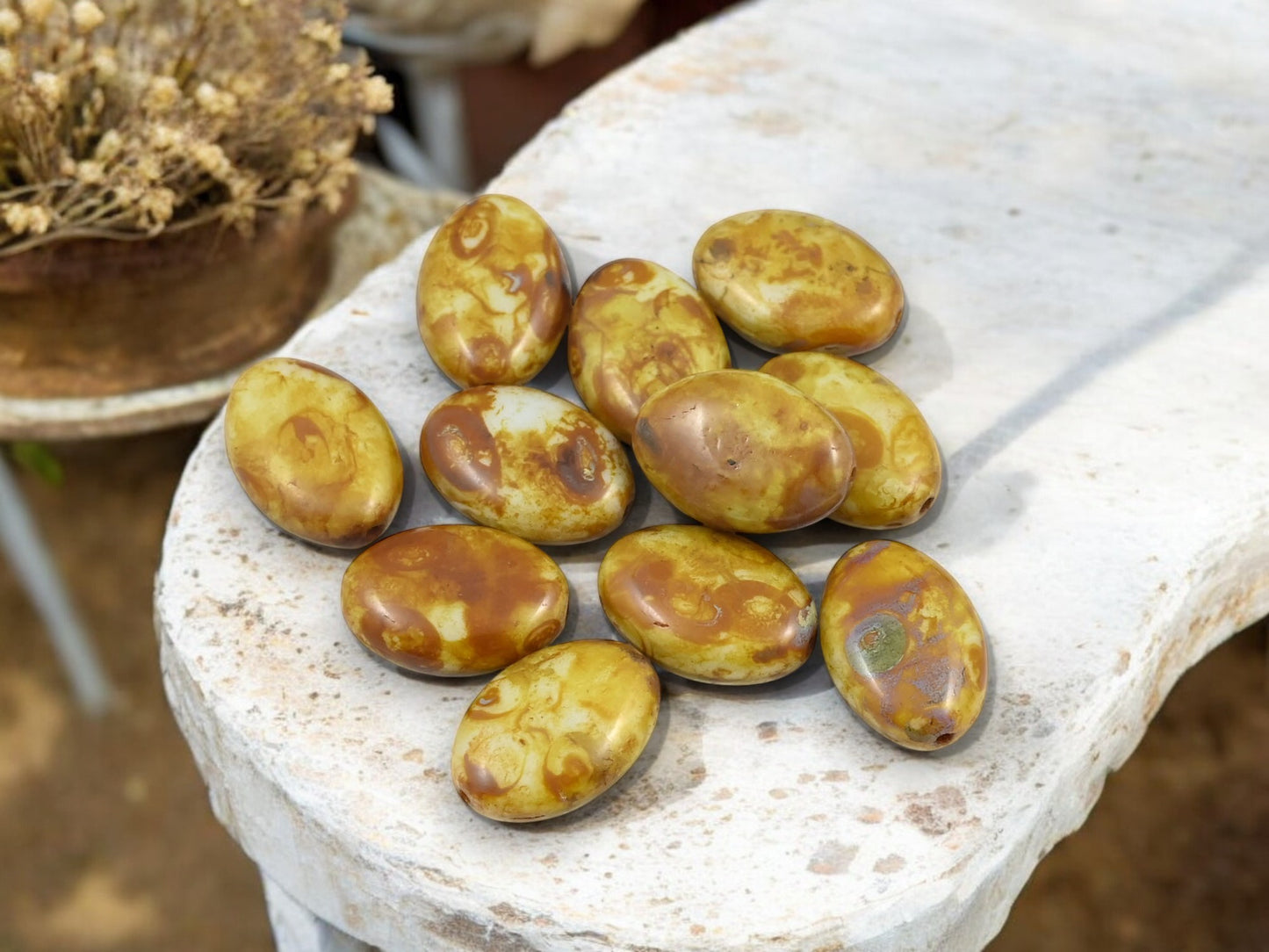 *11* 16x12mm Opaque Alabaster Travertine Flat Oval Beads