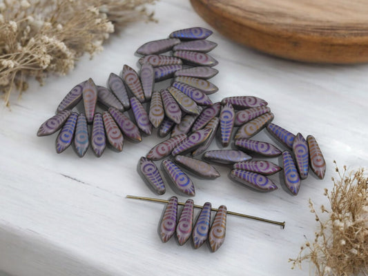 *25* 5x16mm Laser Etched Matte Purple Dagger Beads