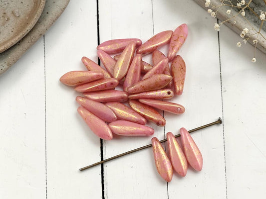 *25* 5x16mm Mauve Pink Luster Picasso Dagger Beads