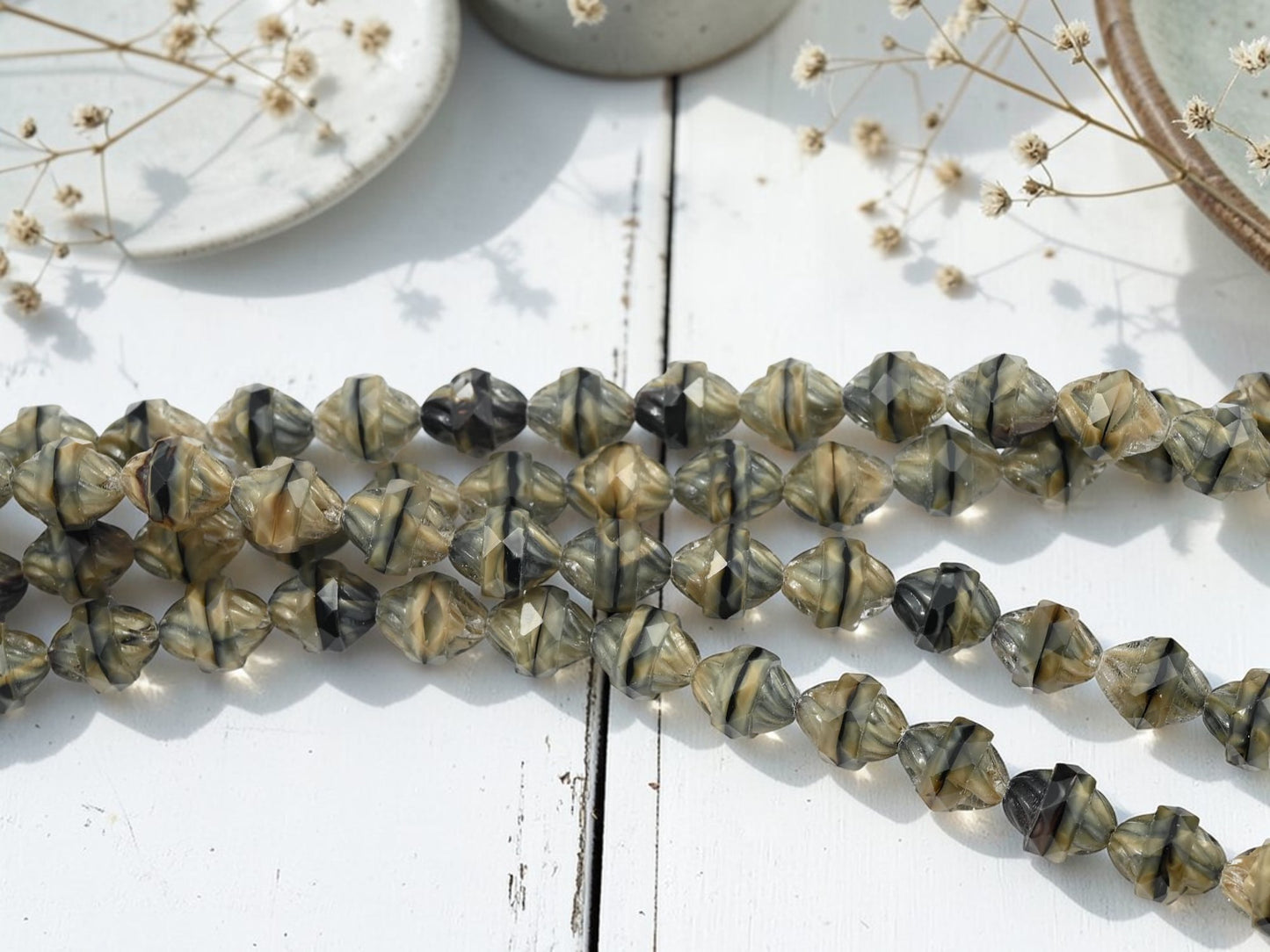 *14* 9x11mm Light Chroust Faceted Turbine Beads