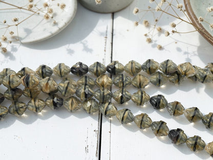 *14* 9x11mm Light Chroust Faceted Turbine Beads