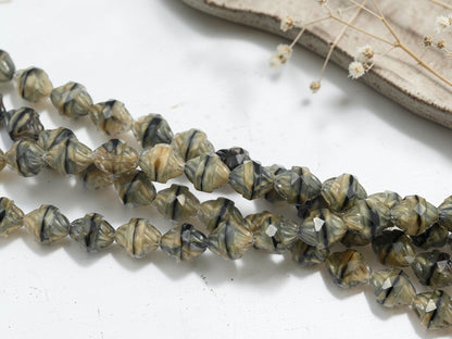 *14* 9x11mm Light Chroust Faceted Turbine Beads