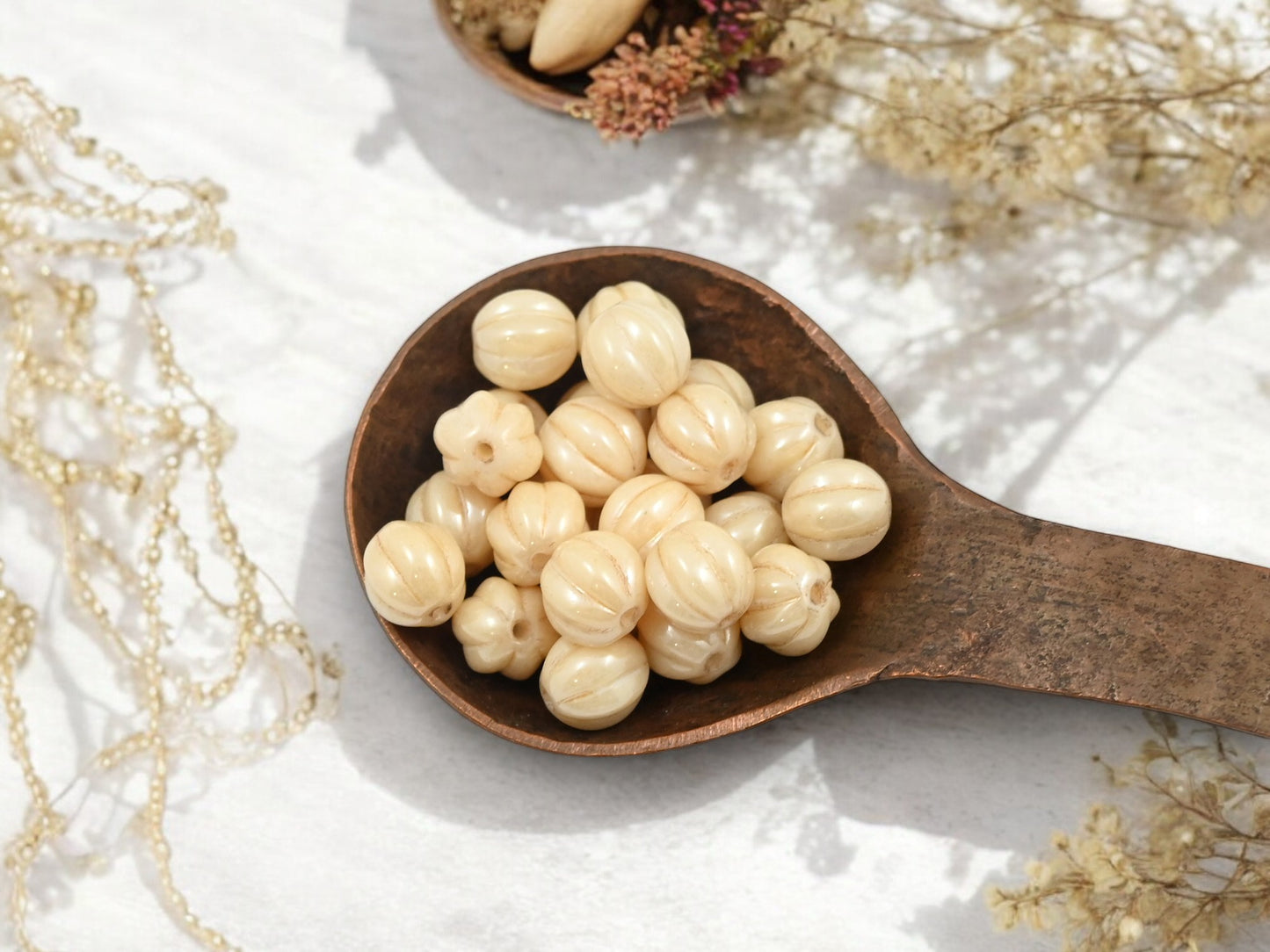 *25* 8mm Alabaster Champagne Luster Round Melon Beads