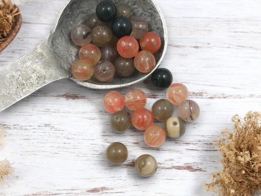 *25* 8mm Mixed Glass Druk Beads