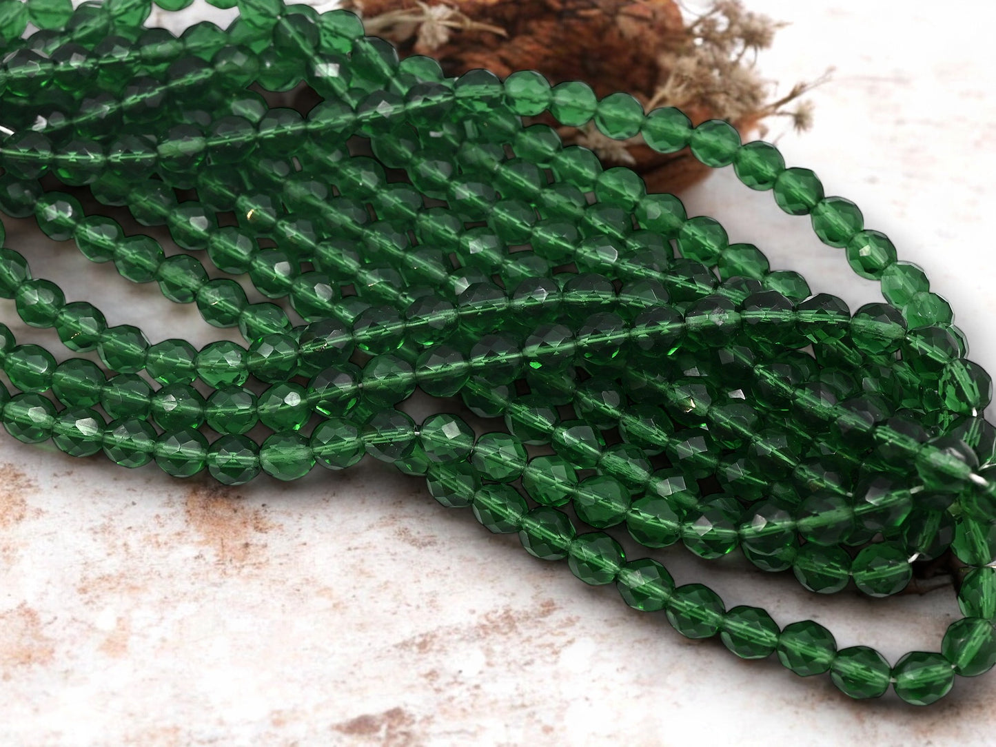 *25* 8mm Transparent Evergreen Fire Polished Round Beads