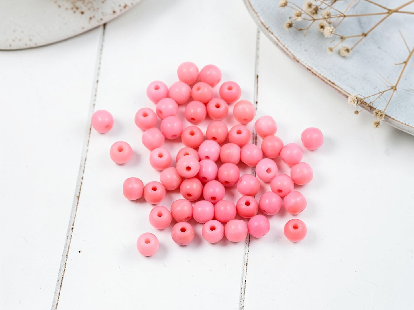 *100* 4mm Opaque Pink Round Druk Beads