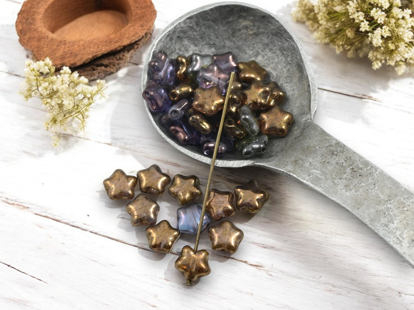 *50* 8mm Mixed Luster Star Beads