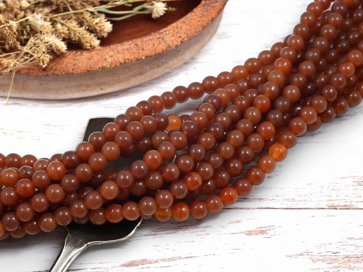 *50* 5mm Milky Carnelian Round Druk Beads