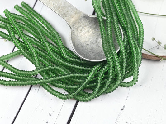 *100* 4x2mm Prairie Green Smooth Rondelle Beads