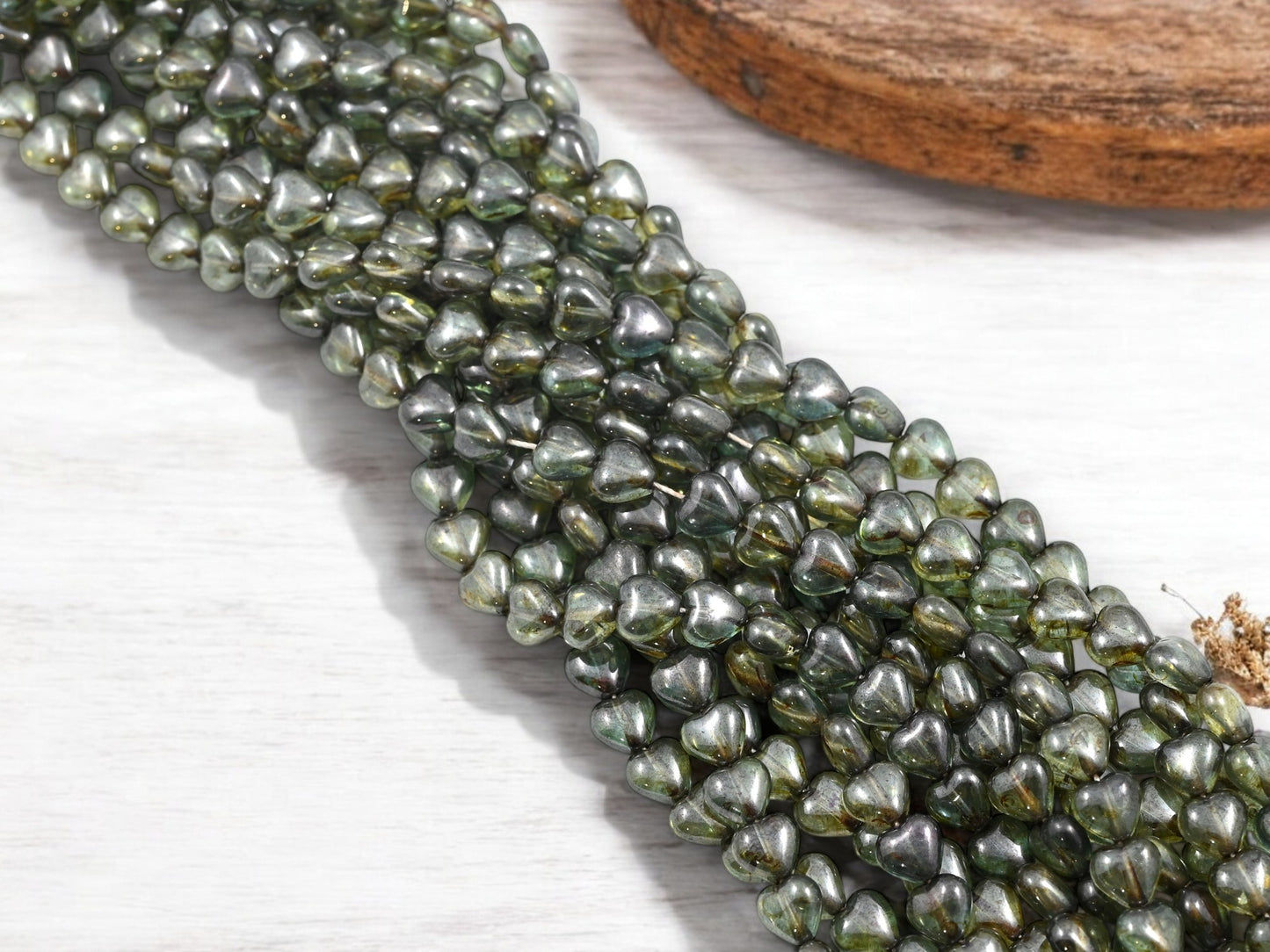 *50* 6mm Bottle Green Luster Picasso Heart Beads