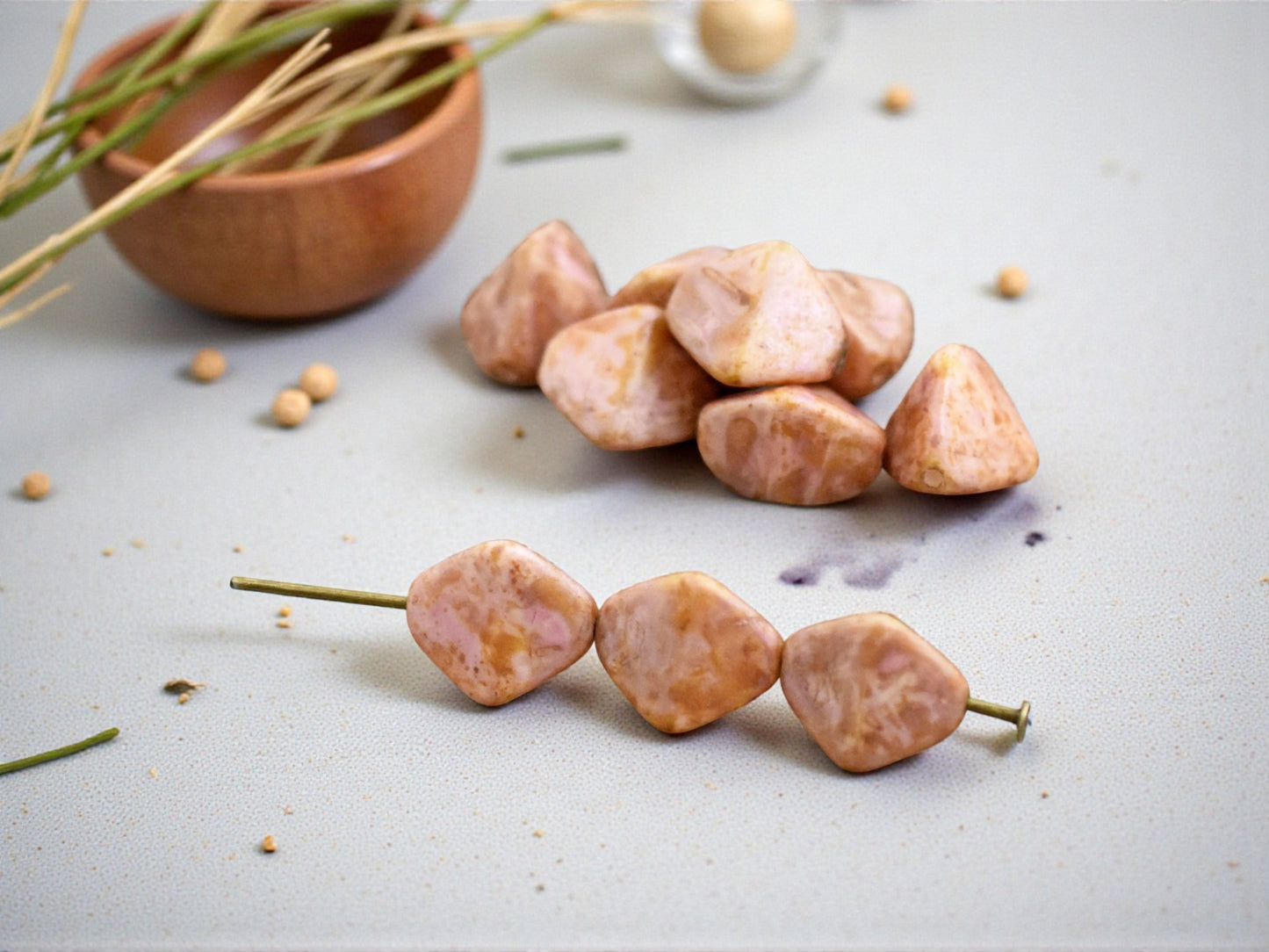 *13* 11mm Bronzed Rose Pink Picasso Large Pinch Beads