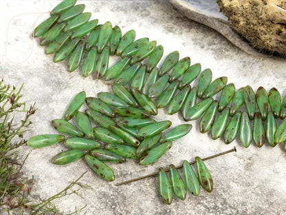 *50* 5x16mm Milky Turquoise Picasso Dagger Beads