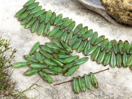 *50* 5x16mm Milky Turquoise Picasso Dagger Beads