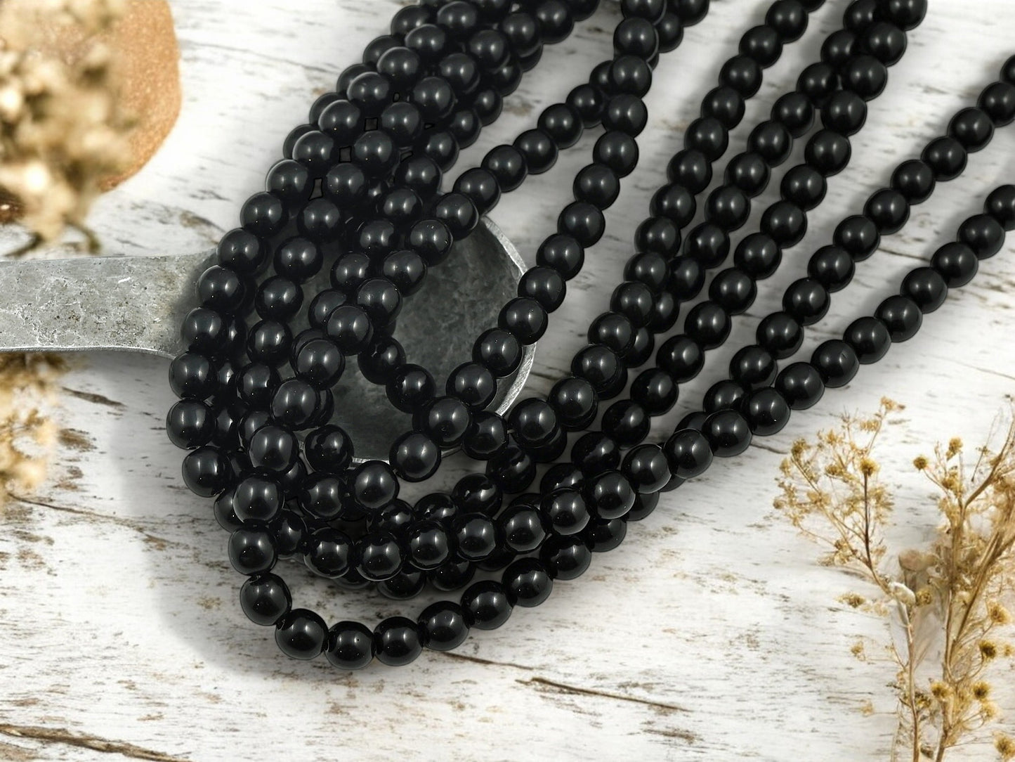 *50* 6mm Opaque Jet Black Round Druk Beads
