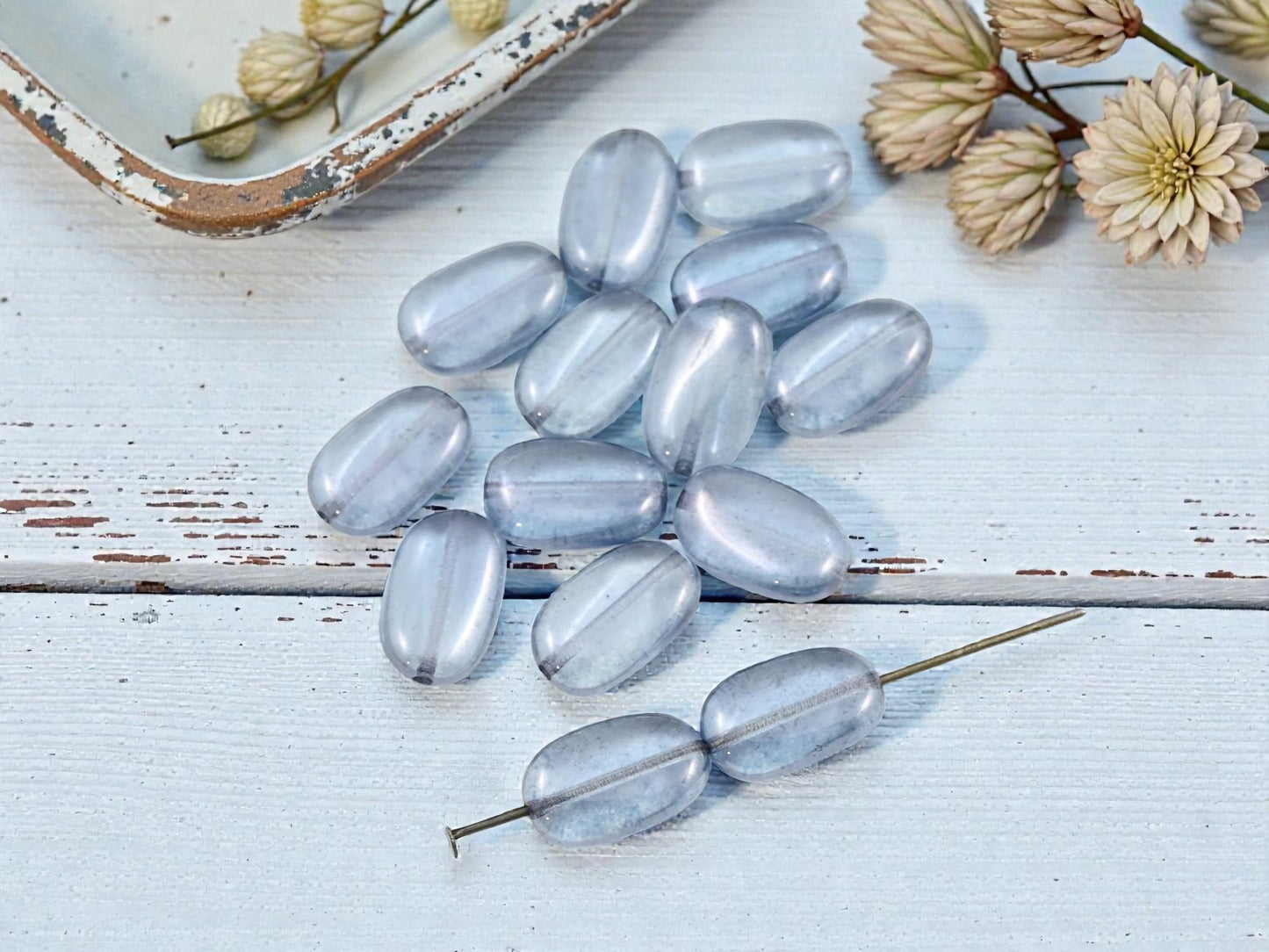 *25* 14x8mm Crystal Blue Lumi Wavy Oval Beads