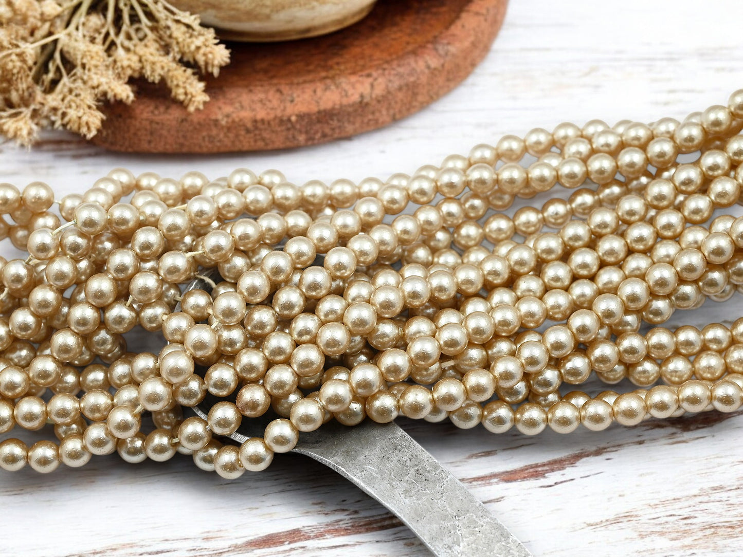 *75* 6mm Champagne Pearl Round Druk Beads
