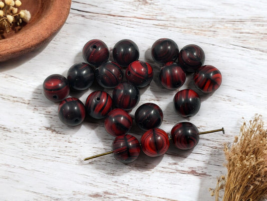 *20* 10mm Blended Red + Black Round Druk Beads